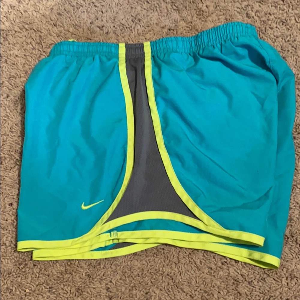 nike shorts